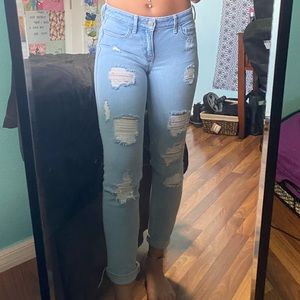Hollister jeans